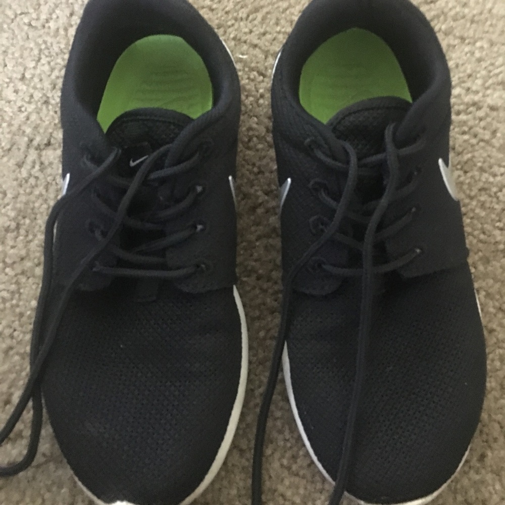 Women's Nike Rosh 5.5